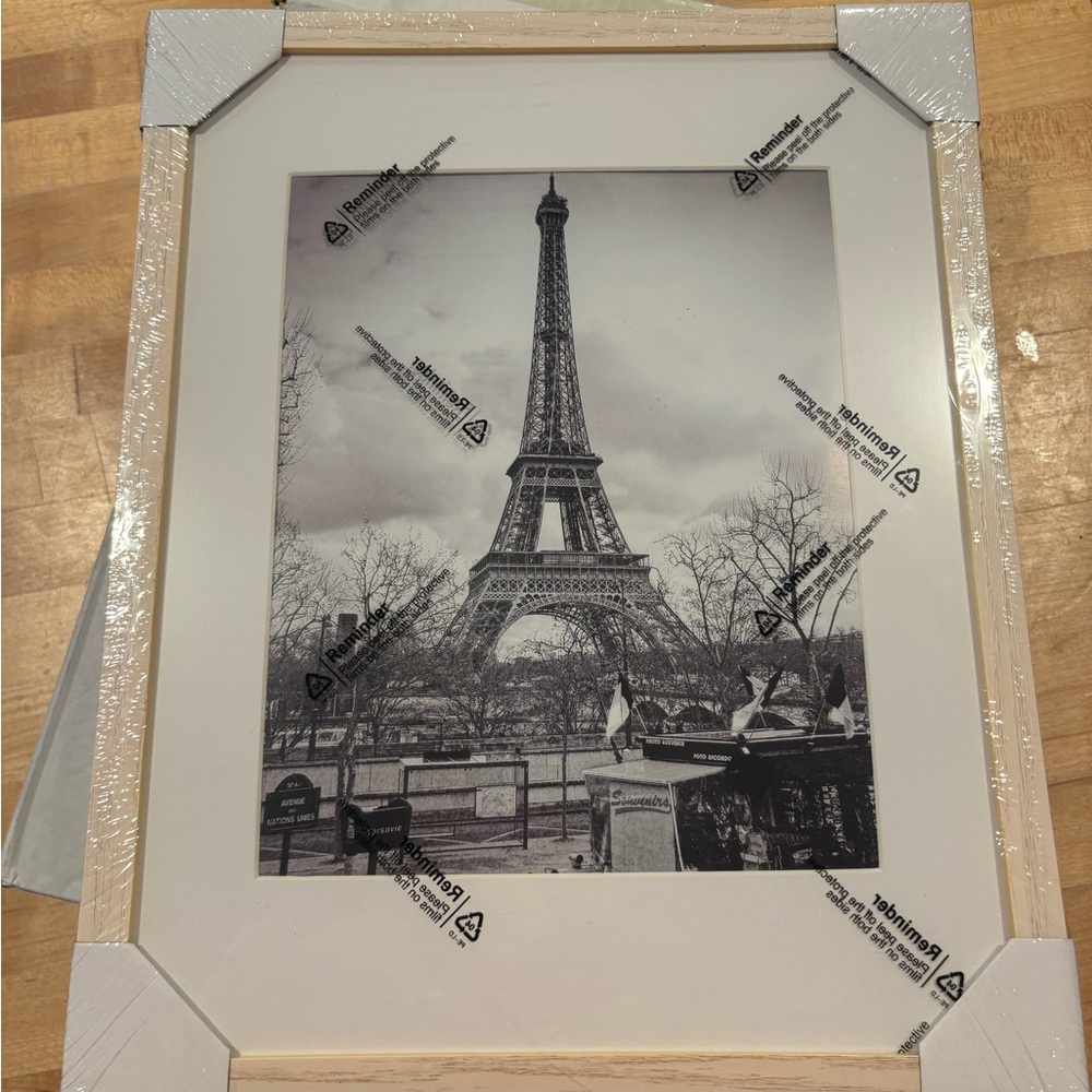 Picture Frame Set - Picture 2 of 5